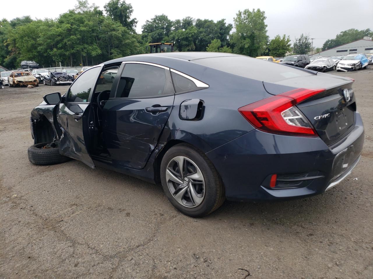 VIN 2HGFC2F67KH564043 2019 HONDA CIVIC no.2