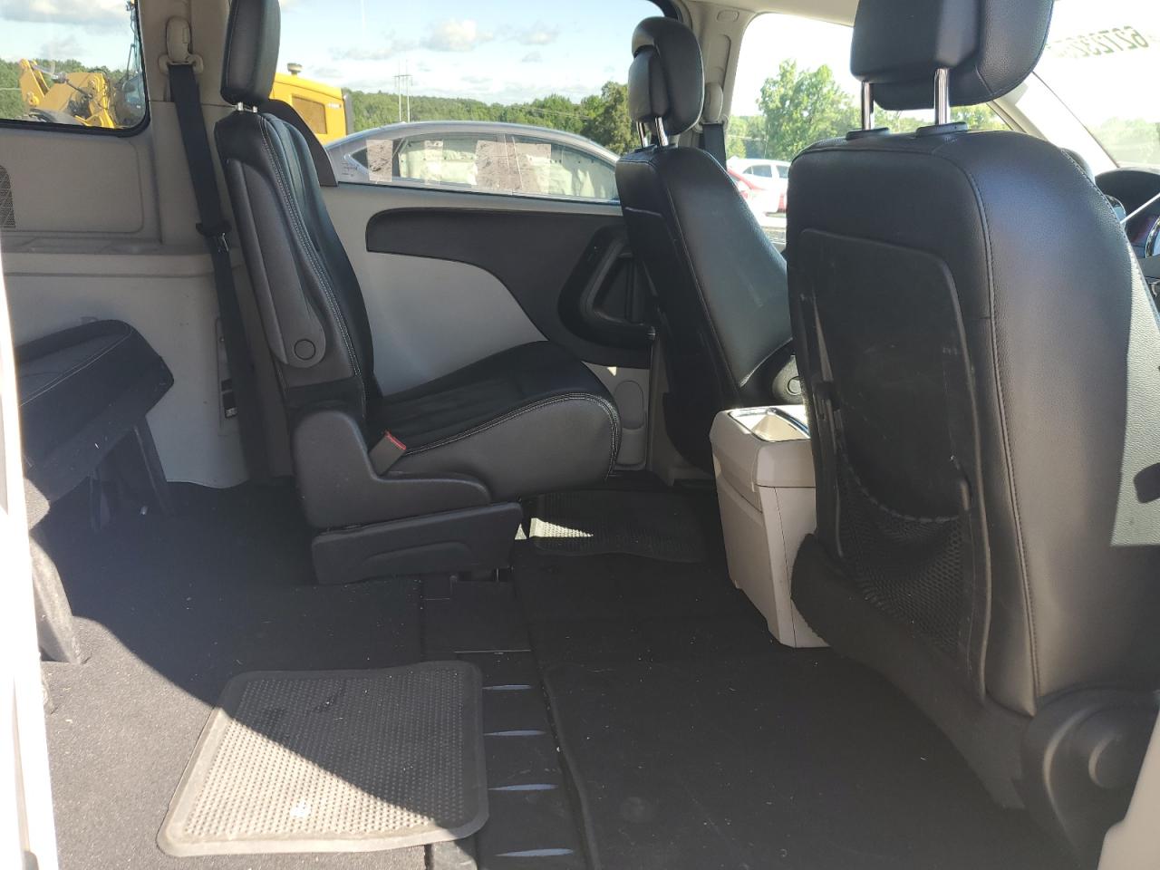 2016 Chrysler Town & Country Touring VIN: 2C4RC1BG3GR269043 Lot: 62723254