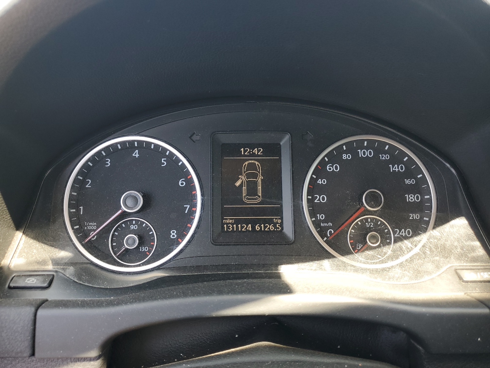 WVGBV7AX3CW100928 2012 Volkswagen Tiguan S