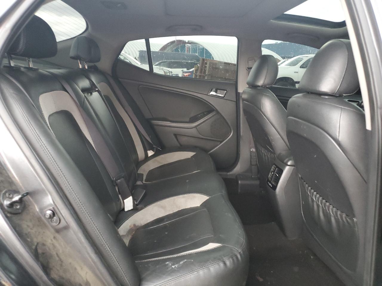 2011 Kia Optima Sx VIN: KNAGR4A60B5119801 Lot: 63844914