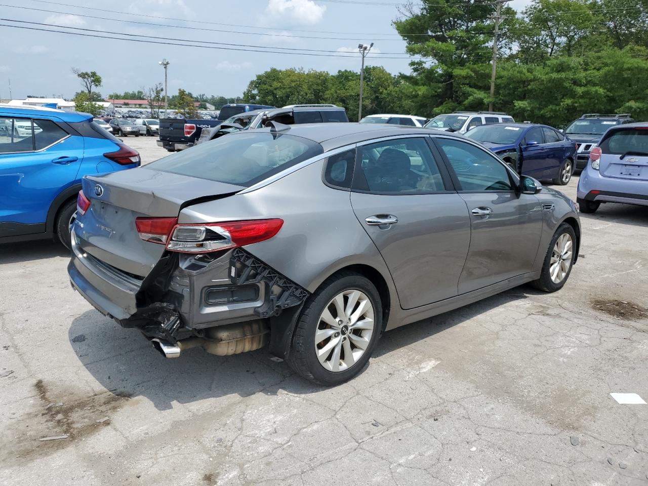 2017 Kia Optima Lx VIN: 5XXGT4L39HG123552 Lot: 64321084