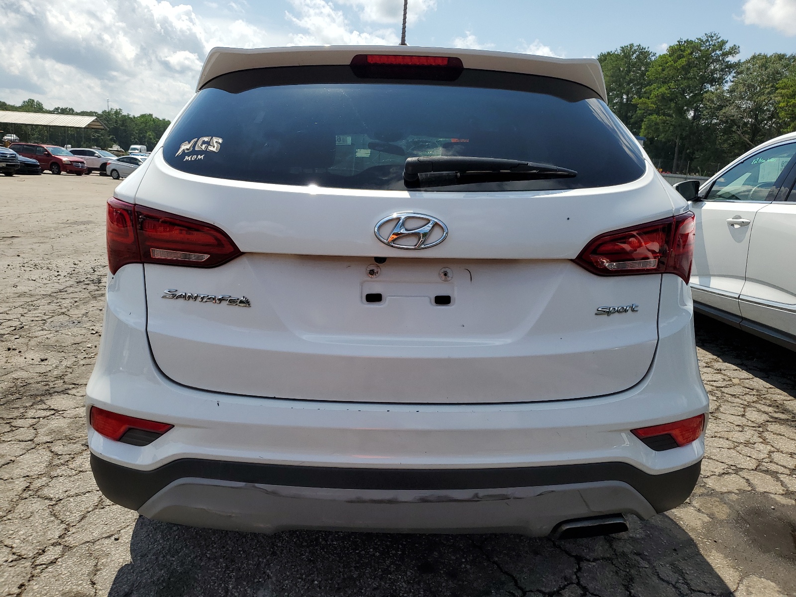 2018 Hyundai Santa Fe Sport vin: 5NMZT3LB9JH101181