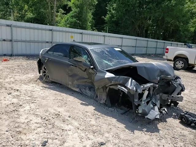 2018 Chrysler 300 S VIN: 2C3CCABGXJH142975 Lot: 63670614