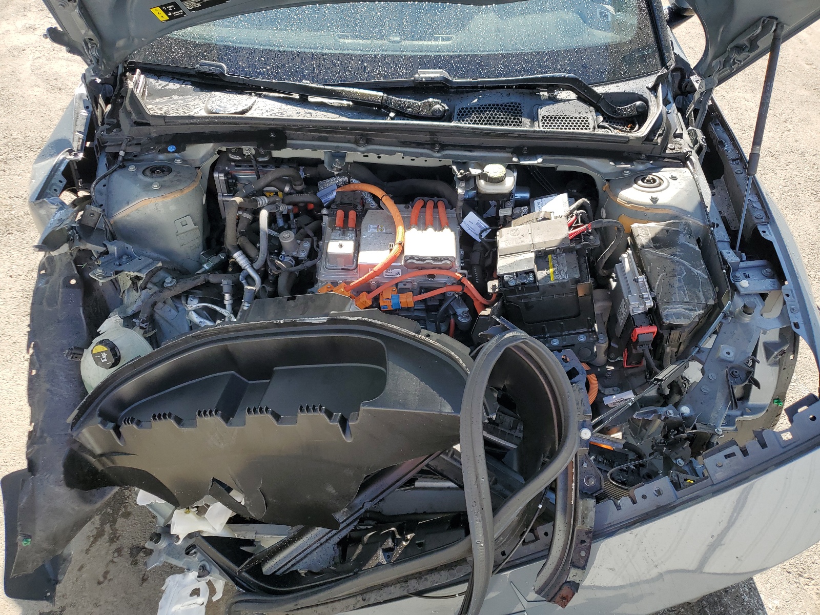 YSMEG3KA6PL123324 2023 Polestar 2