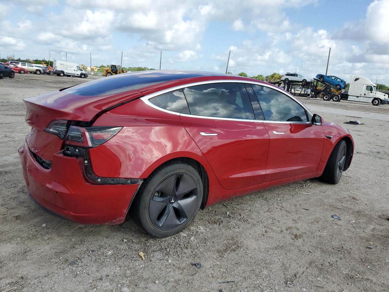2018 Tesla Model 3 VIN: 5YJ3E1EA7JF044814 Lot: 64214974