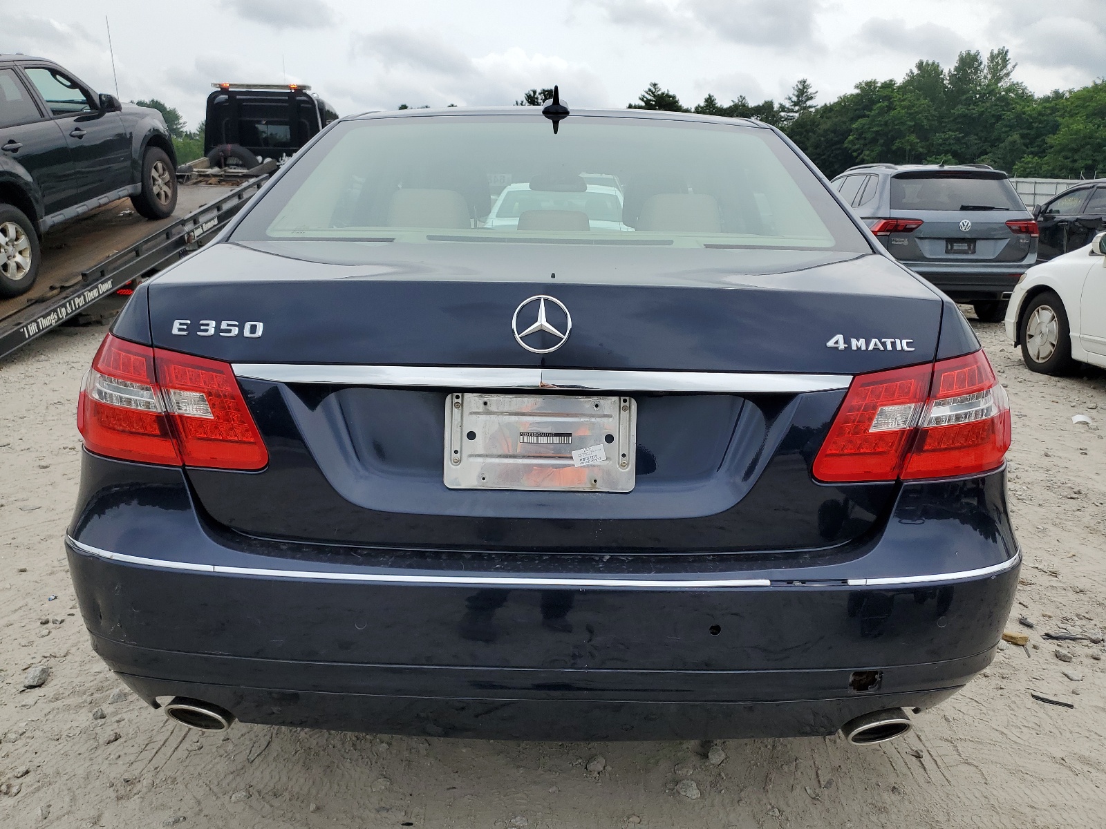 WDDHF8JBXDA698607 2013 Mercedes-Benz E 350 4Matic