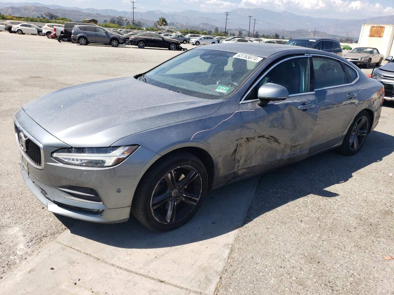 LVY982MK6JP021038 2018 VOLVO S90 - Image 1