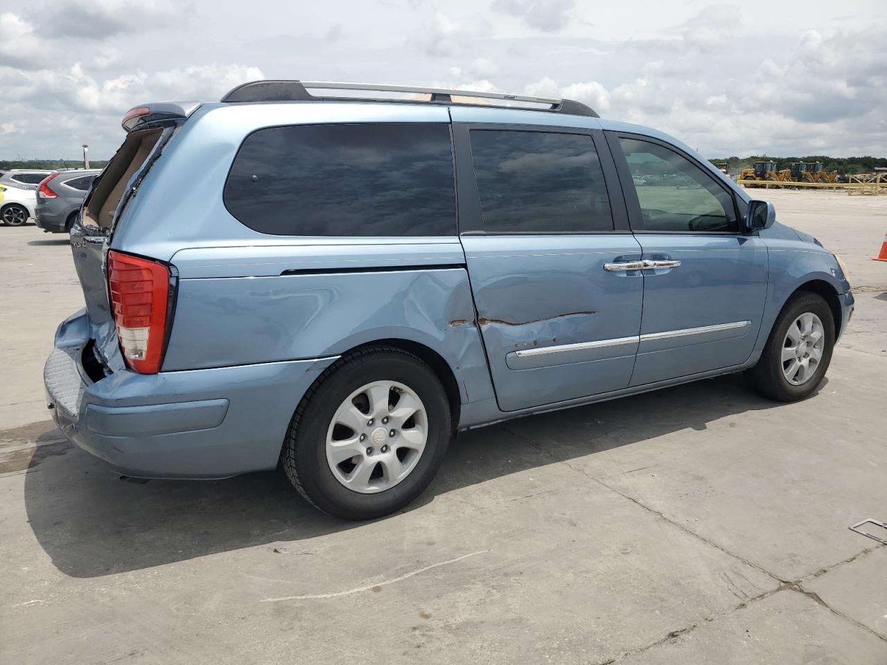 2007 Hyundai Entourage Gls VIN: KNDMC233276020414 Lot: 63887534