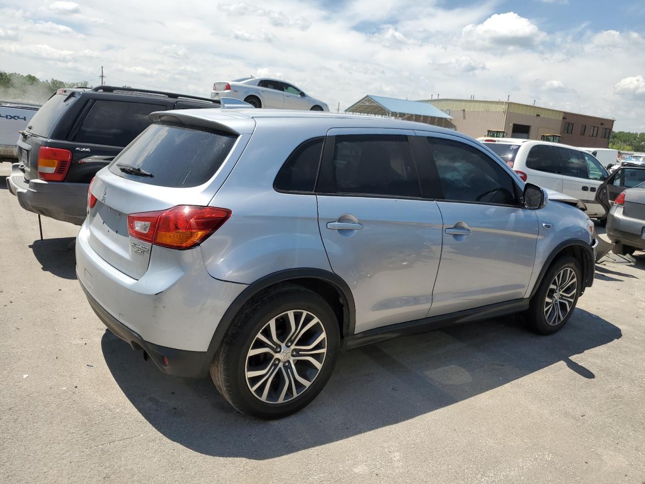 2017 Mitsubishi Outlander Sport Es VIN: JA4AP3AU2HZ009092 Lot: 63666984