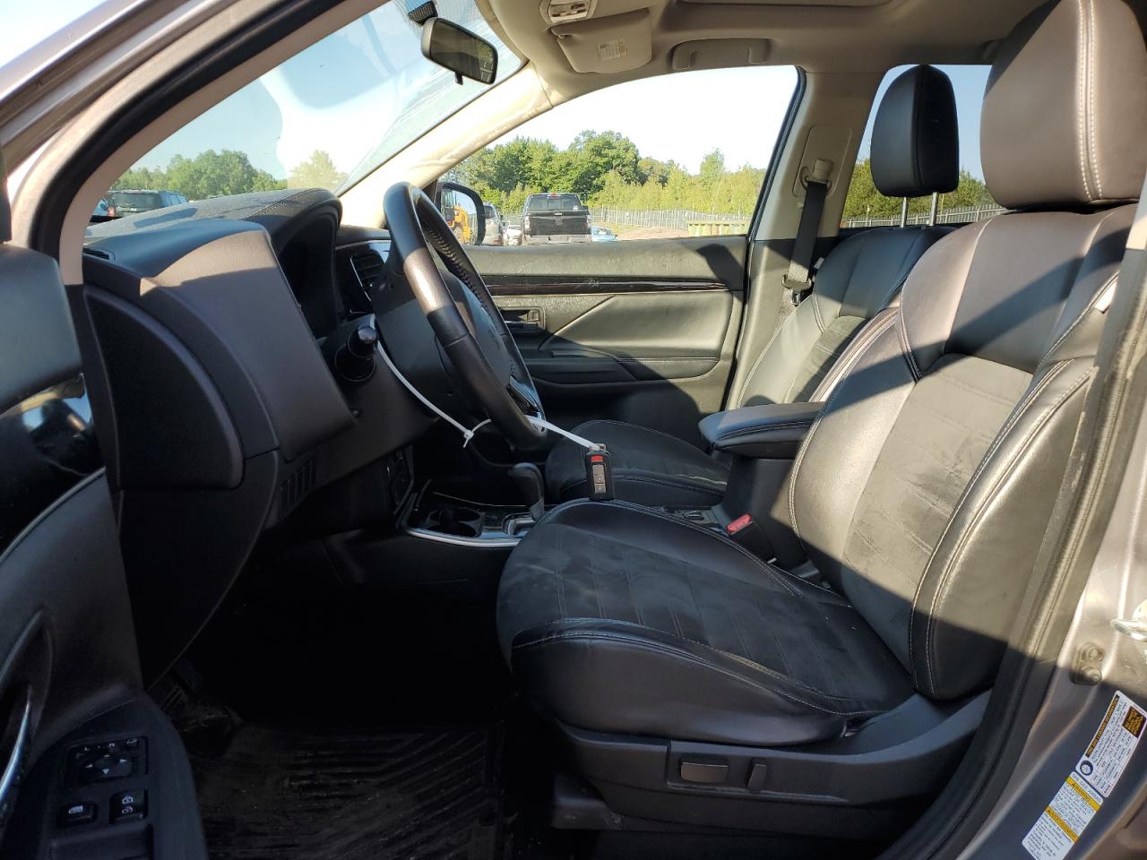 2019 Mitsubishi Outlander Se VIN: JA4AZ3A32KZ012891 Lot: 63807364