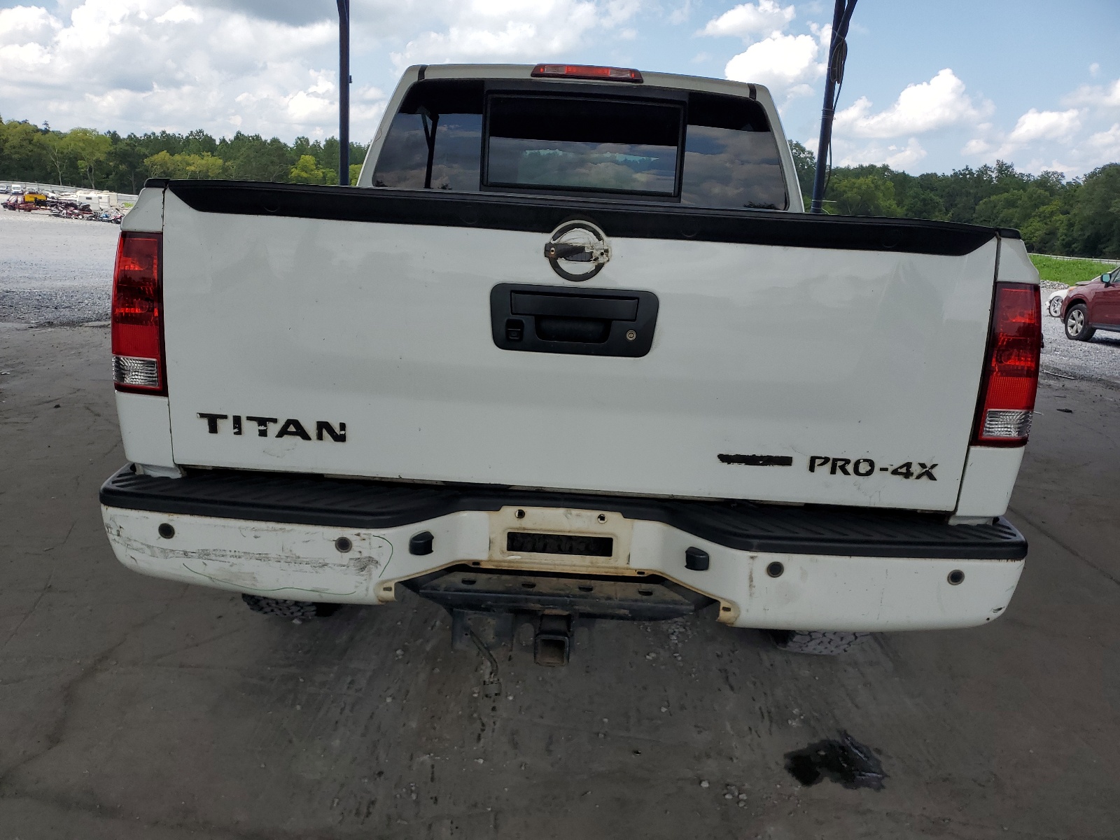 1N6BA0EC0EN518819 2014 Nissan Titan S