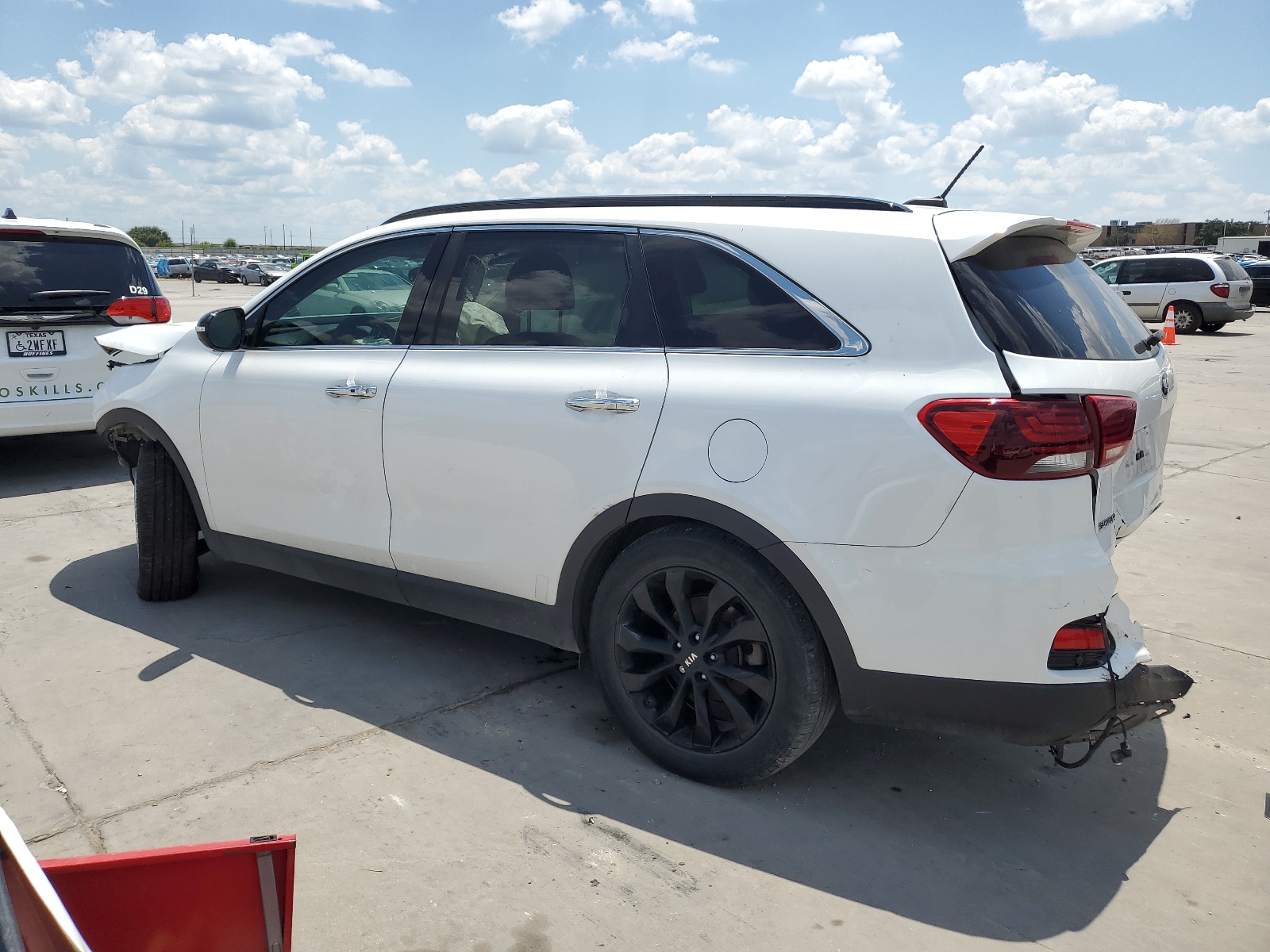 2020 Kia Sorento S vin: 5XYPG4A59LG679227