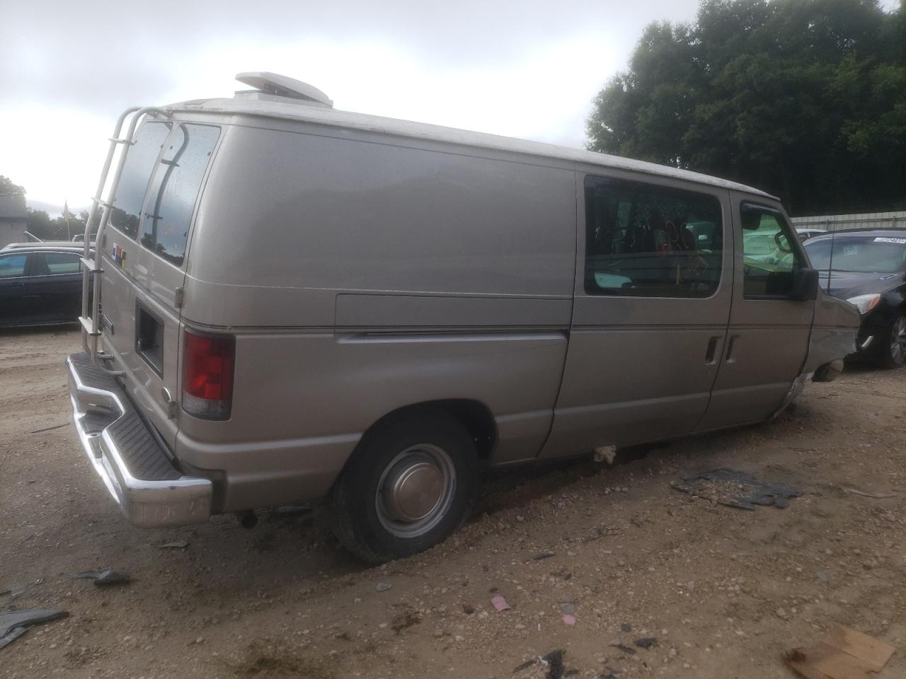 2002 Ford Econoline E250 Van VIN: 1FTNE24L62HA99290 Lot: 64854784