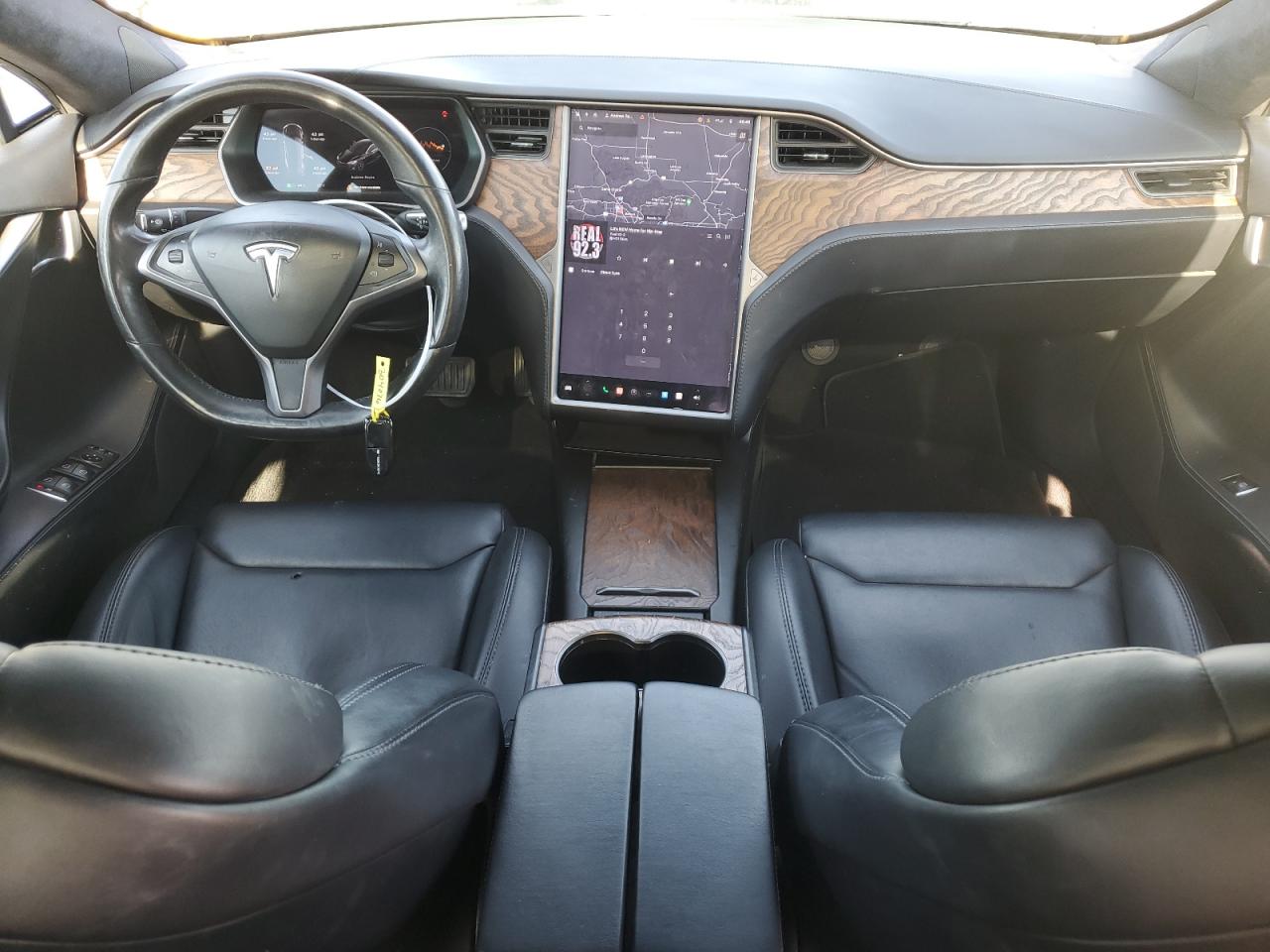 2019 Tesla Model S VIN: 5YJSA1E23KF304076 Lot: 64904184