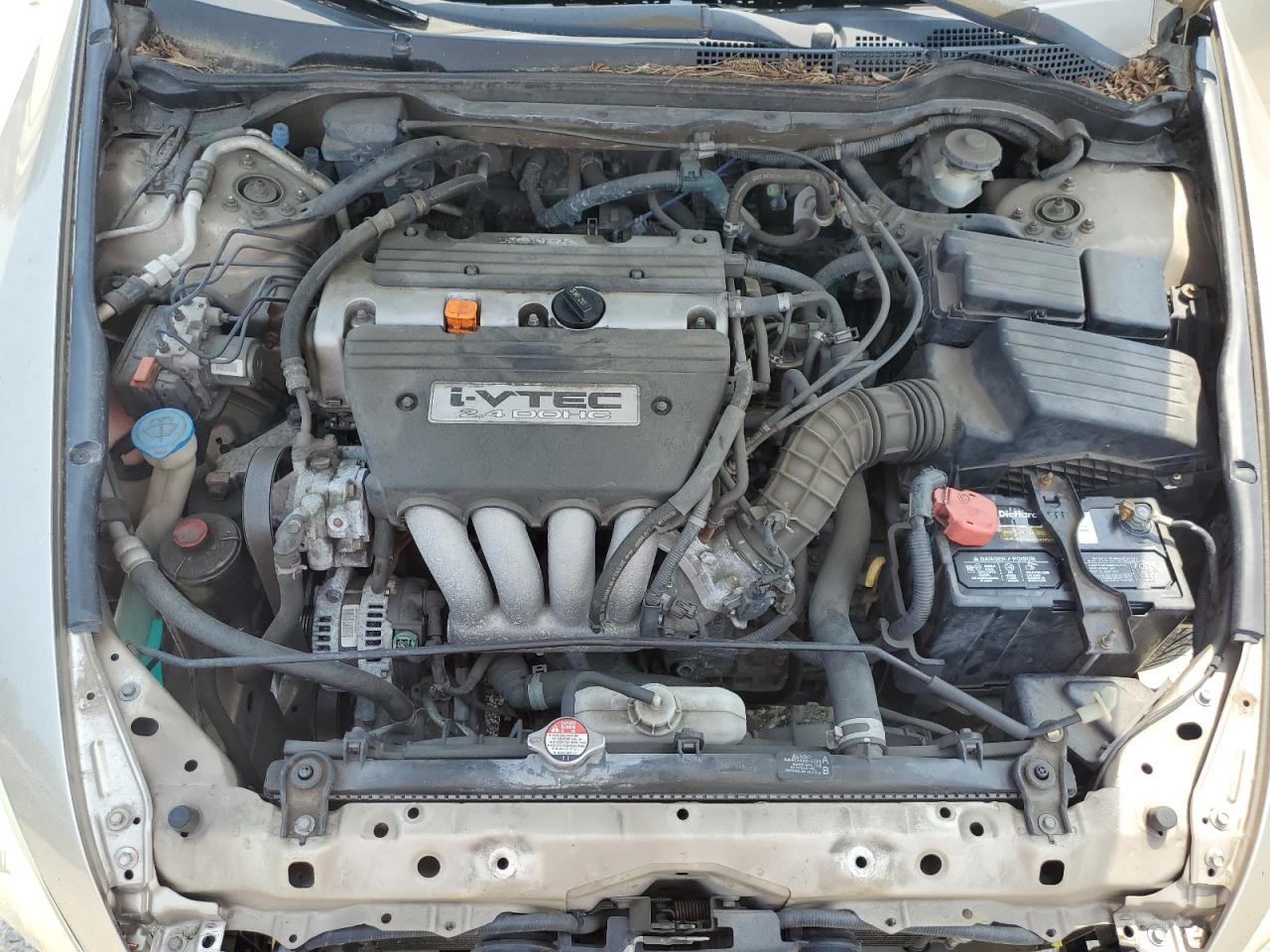 2004 Honda Accord Ex VIN: 1HGCM56724A040696 Lot: 62920644