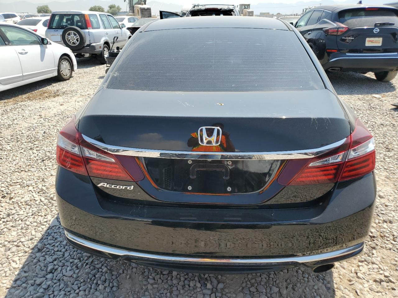 2017 Honda Accord Lx vin: 1HGCR2F31HA216379