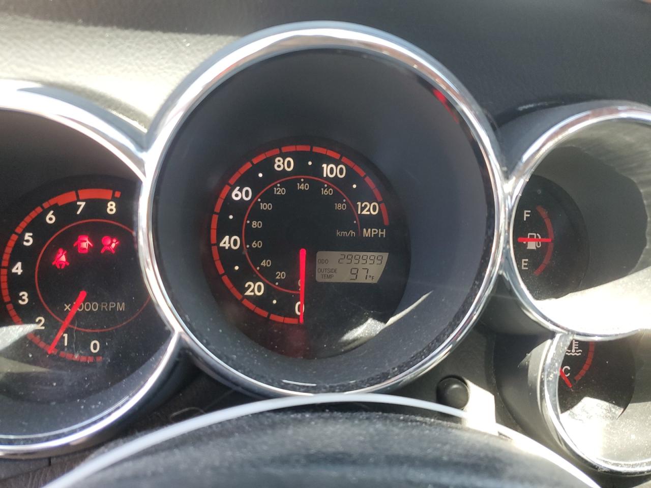 2005 Toyota Corolla Matrix Xr VIN: 2T1KR32E95C551503 Lot: 61570254