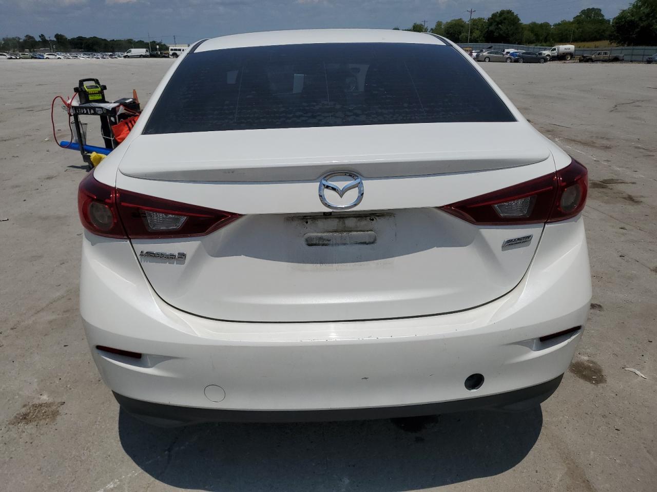2018 Mazda 3 Touring VIN: 3MZBN1V37JM183671 Lot: 63093954