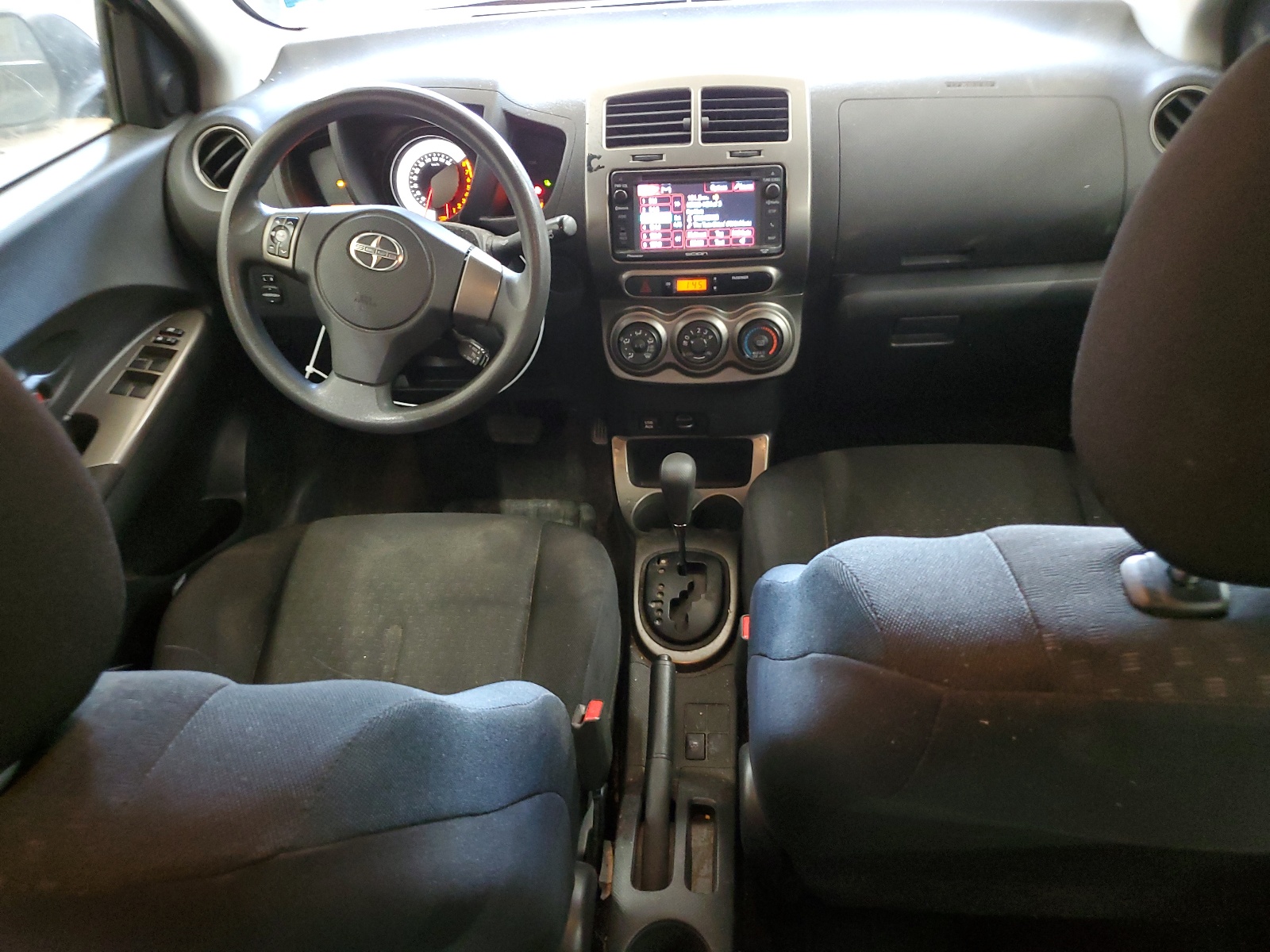 JTKKUPB42E1042122 2014 Toyota Scion Xd