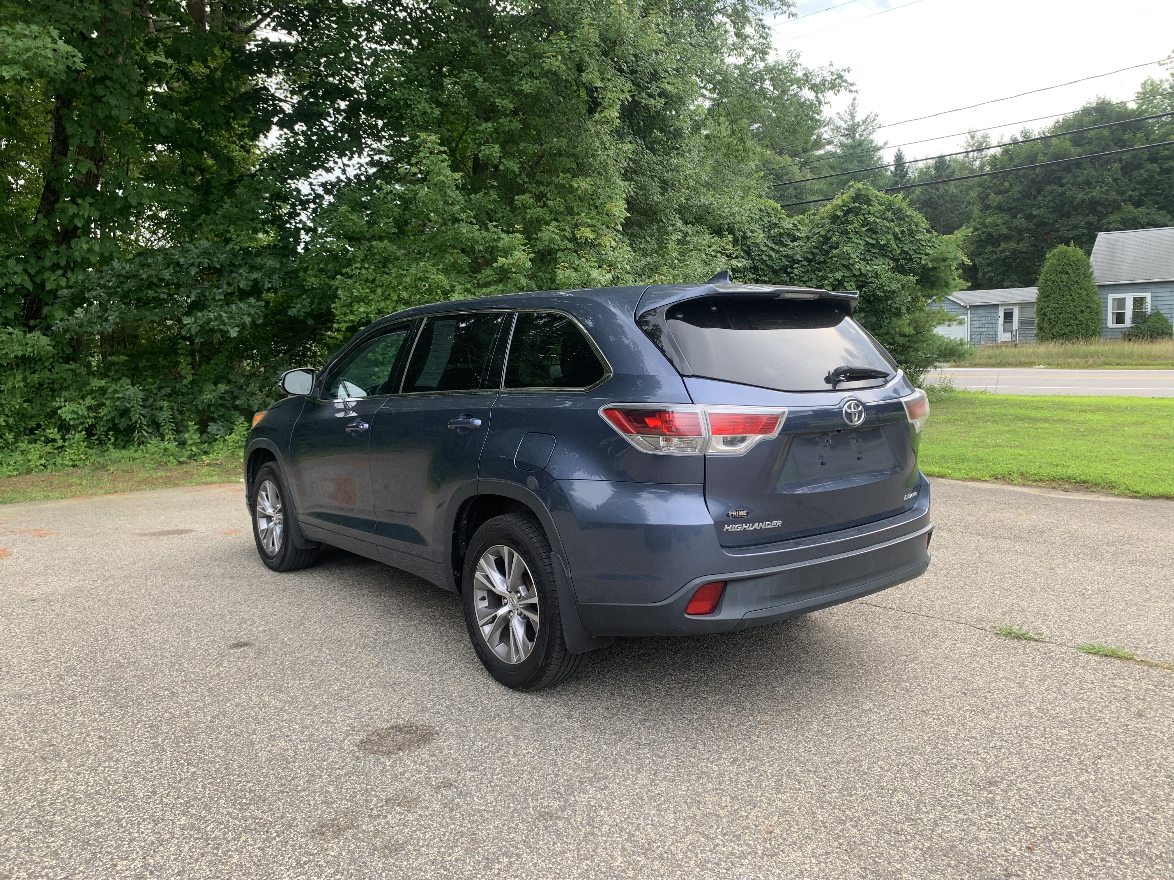 2014 Toyota Highlander Le vin: 5TDBKRFH4ES025492