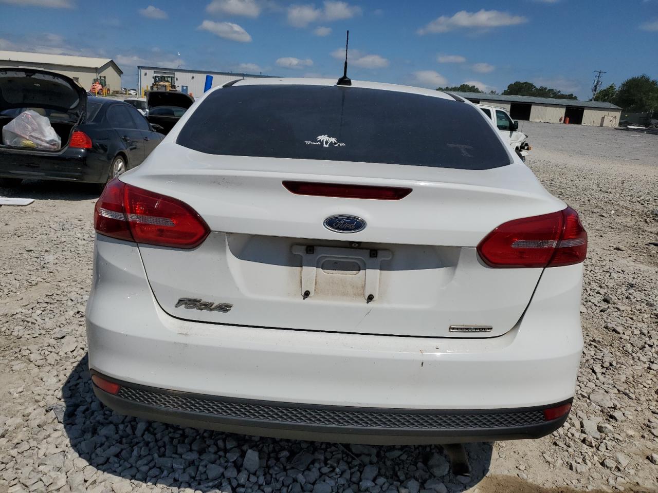 1FADP3E26FL311390 2015 Ford Focus S