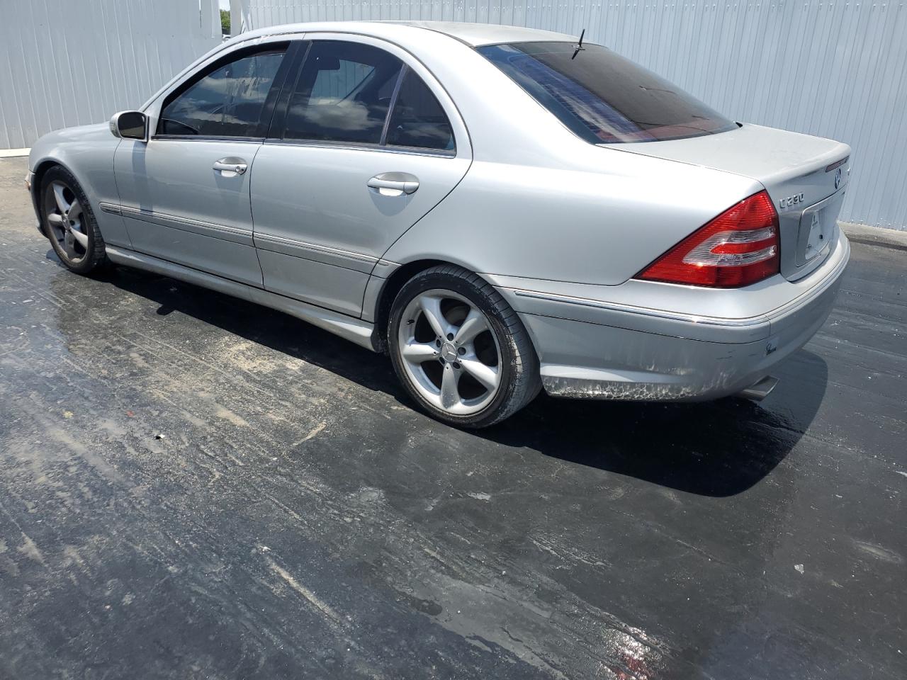 WDBRF40JX5F621870 2005 Mercedes-Benz C 230K Sport Sedan