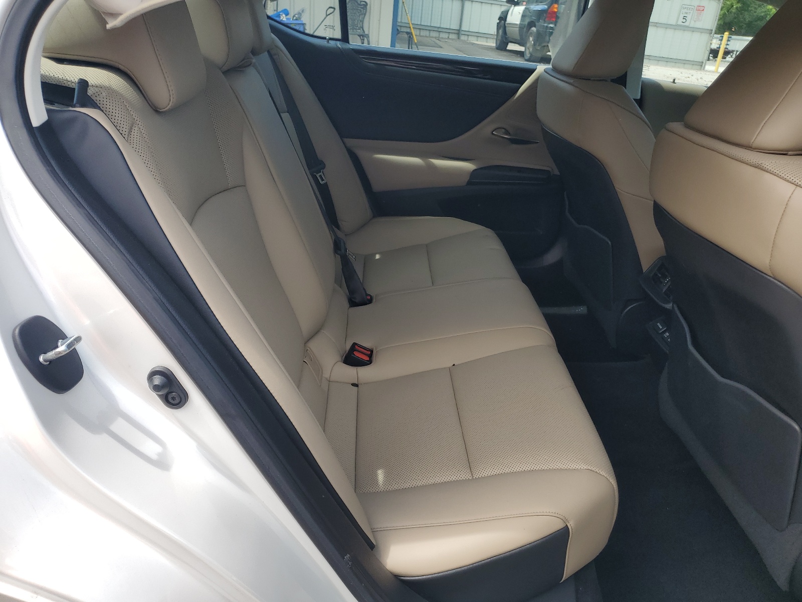 58ADZ1B12LU057059 2020 Lexus Es 350