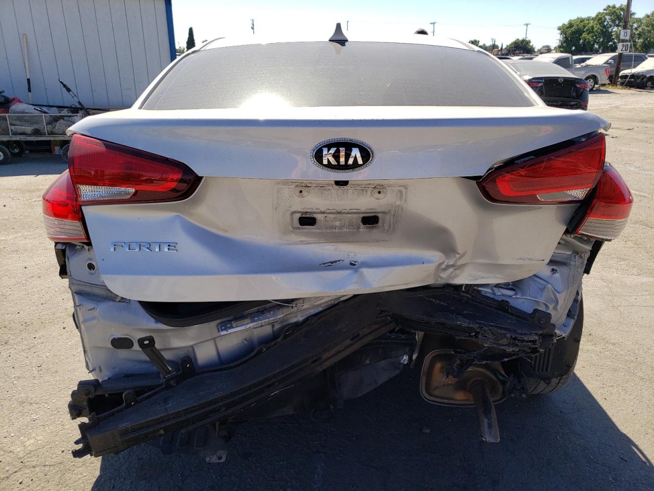 3KPFK4A77JE280936 2018 Kia Forte Lx