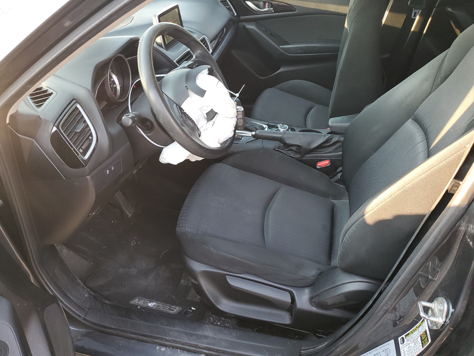 JM1BM1T79G1297530 2016 Mazda 3 Sport