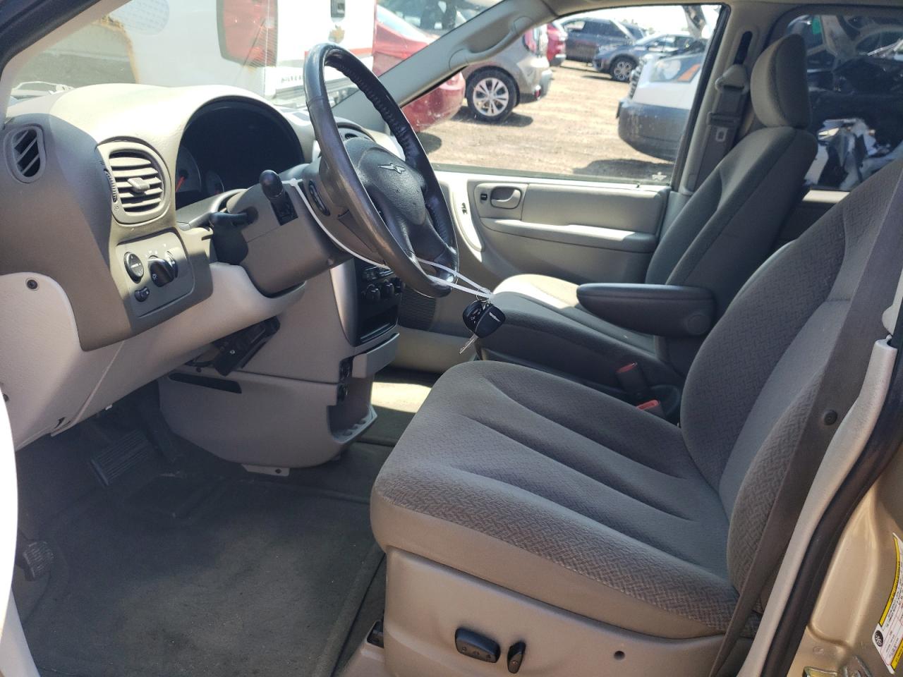 2006 Chrysler Town & Country Touring VIN: 2A4GP54L96R656637 Lot: 62430744