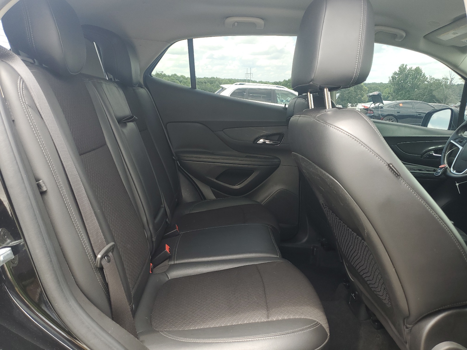 KL4CJBSB0HB189053 2017 Buick Encore Preferred Ii