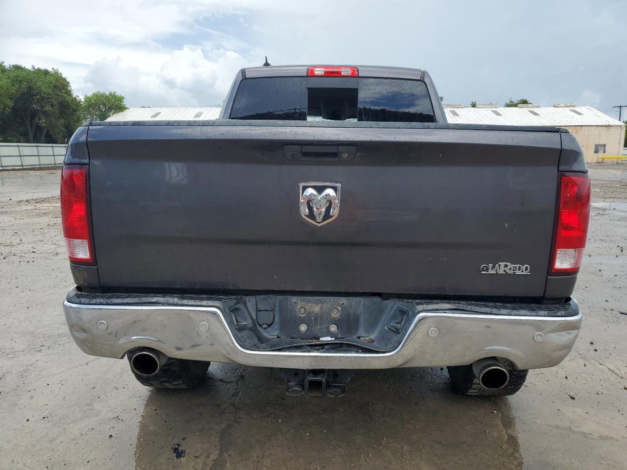 1C6RR6GT6GS376725 2016 Ram 1500 Slt