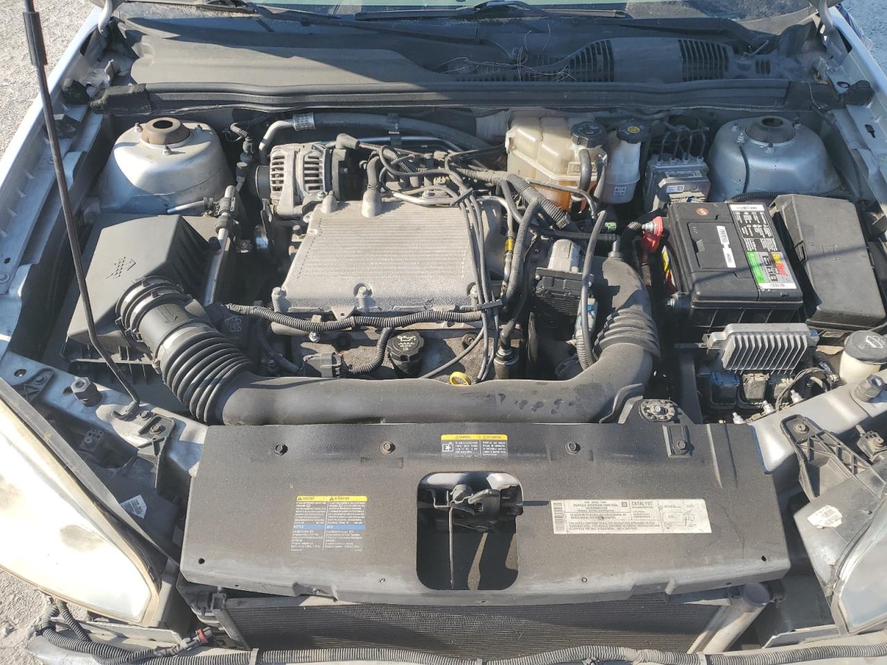 2004 Chevrolet Malibu - Image 12