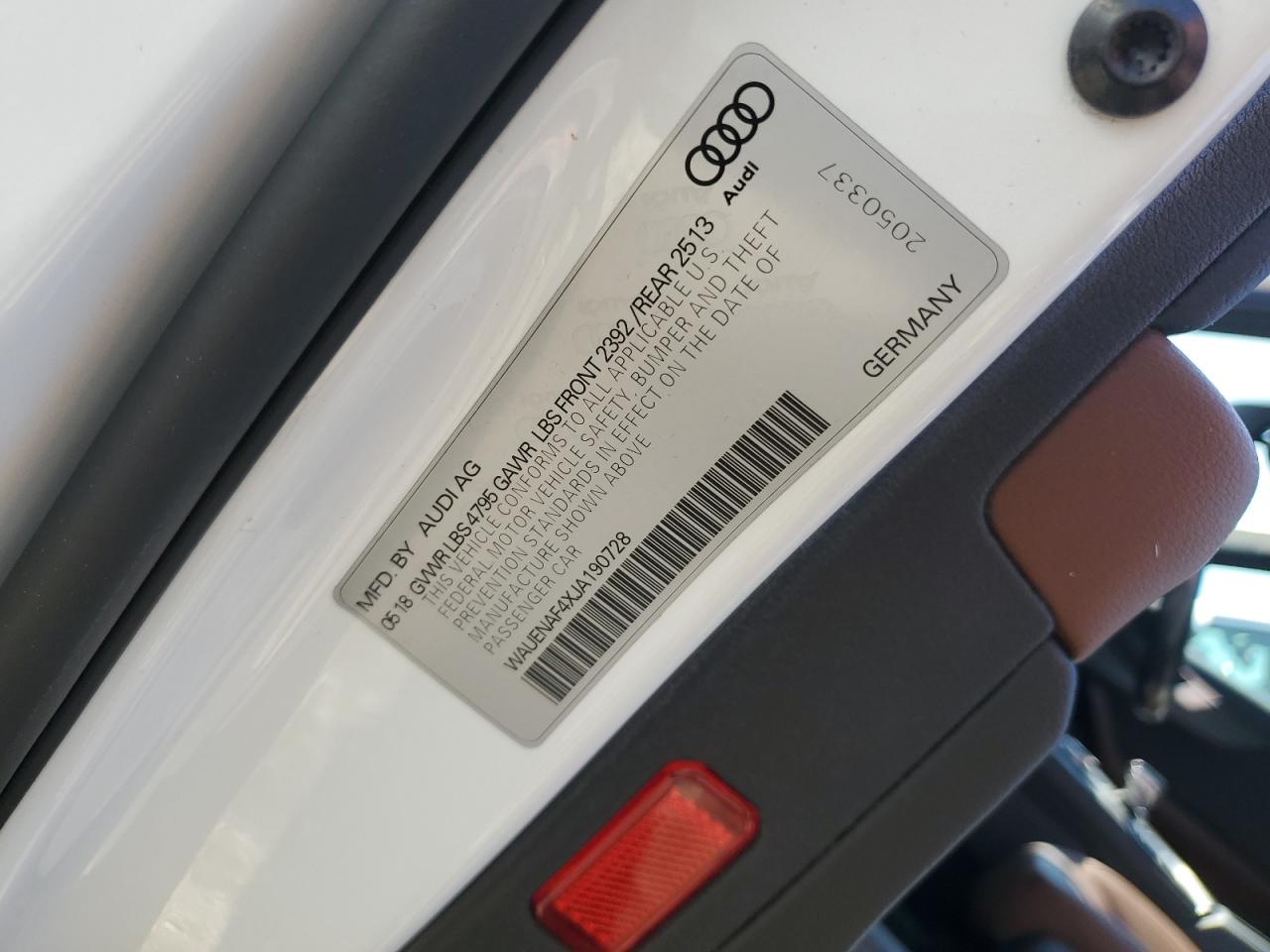 2018 Audi A4 Premium Plus VIN: WAUENAF4XJA190728 Lot: 62666224