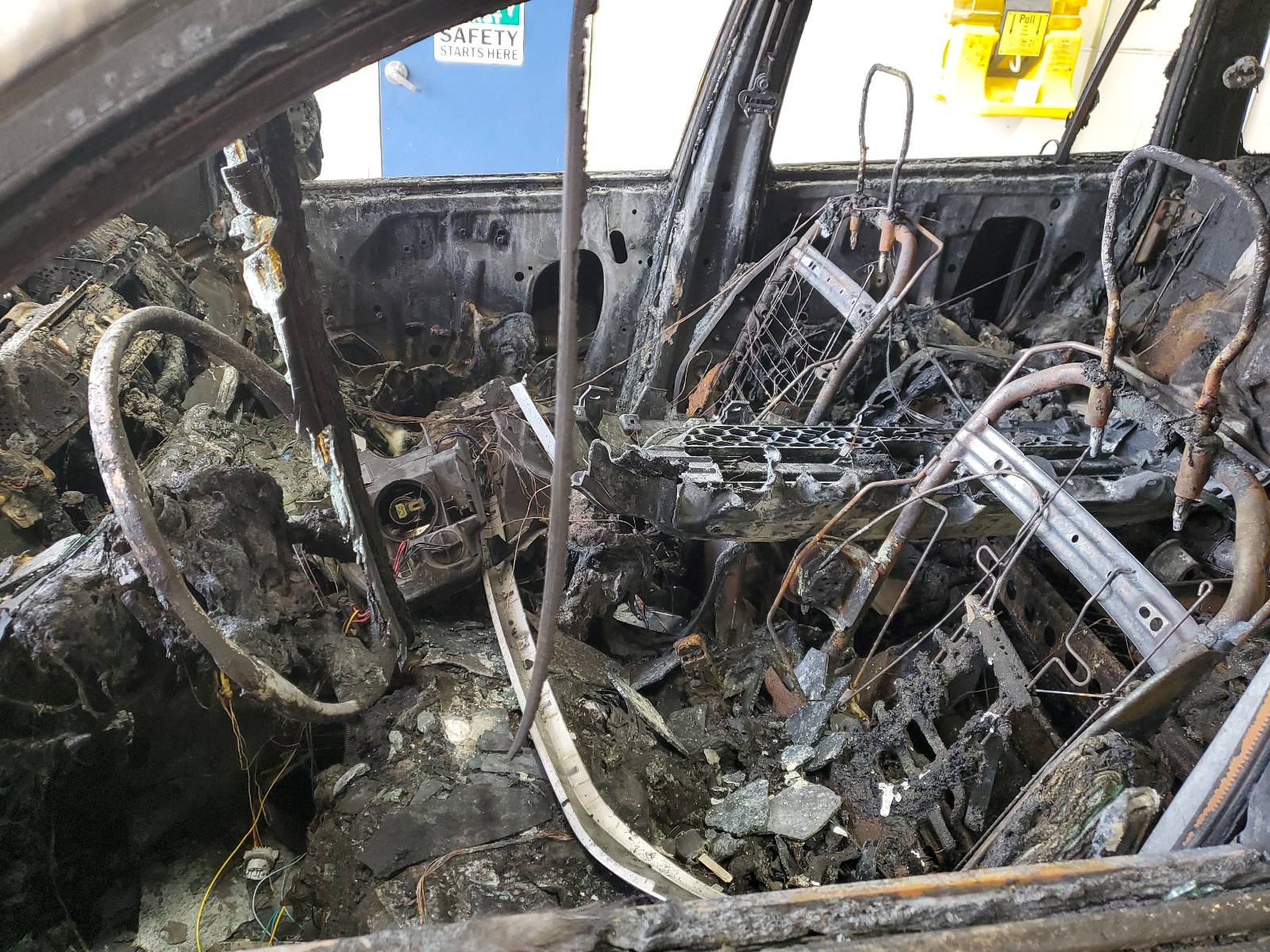 5FNYF18505B044497 2005 Honda Pilot Exl