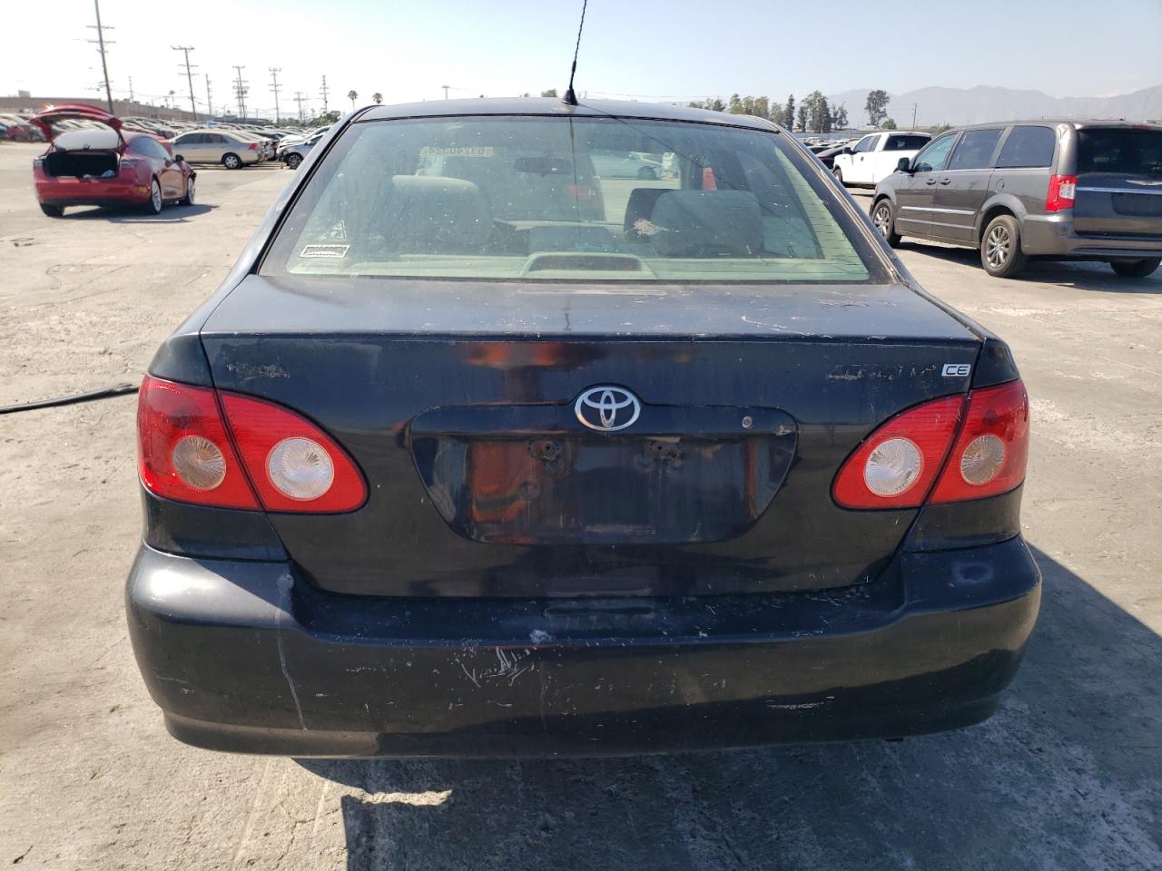 2005 Toyota Corolla Ce VIN: 1NXBR32E25Z462595 Lot: 63240324