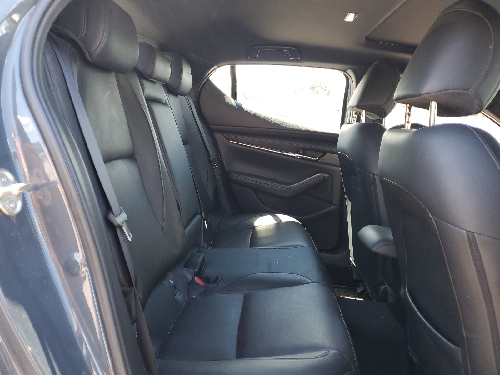 JM1BPBNM9L1167094 2020 Mazda 3 Premium