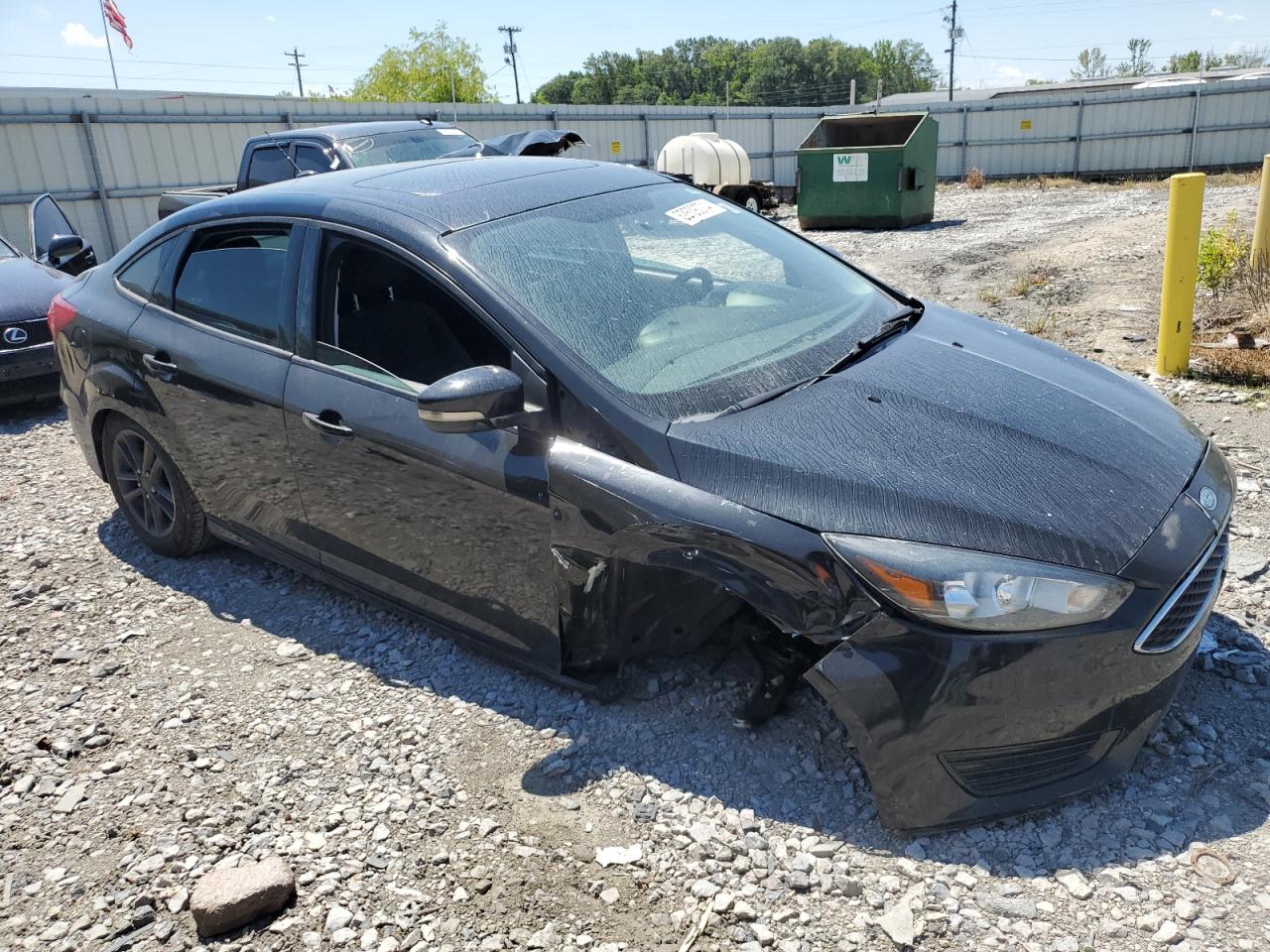 VIN 1FADP3F23GL249799 2016 FORD FOCUS no.4