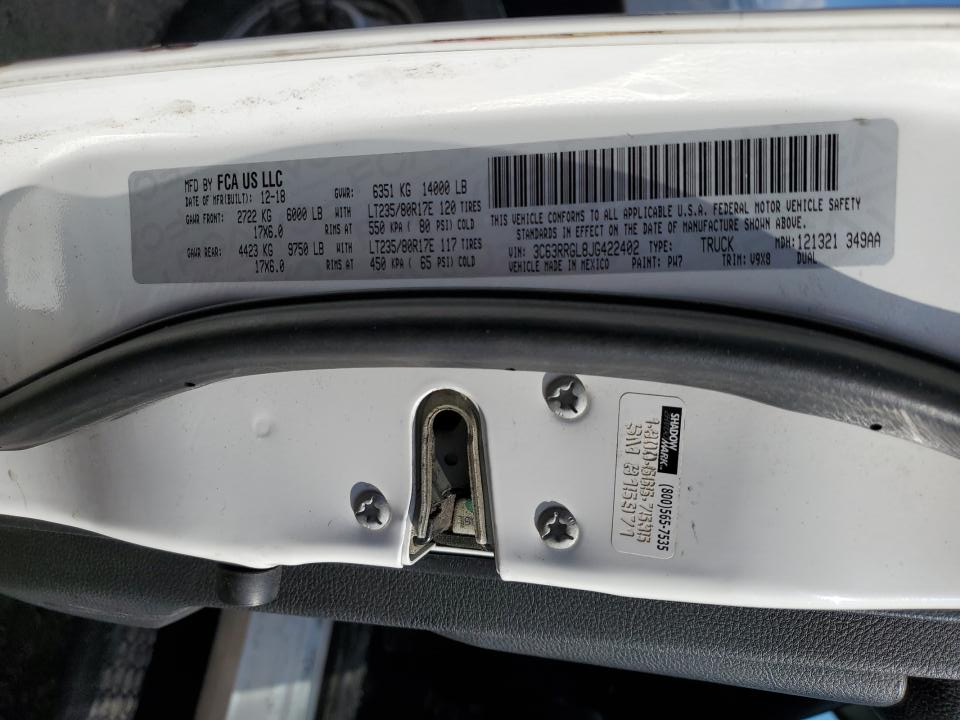 3C63RRGL8JG422402 2018 Ram 3500 Tradesman