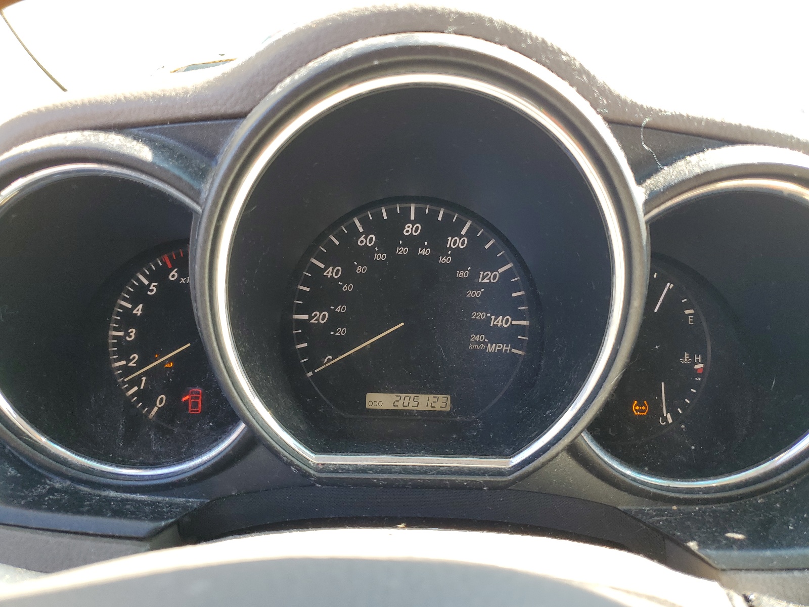 JTJHA31U940050563 2004 Lexus Rx 330