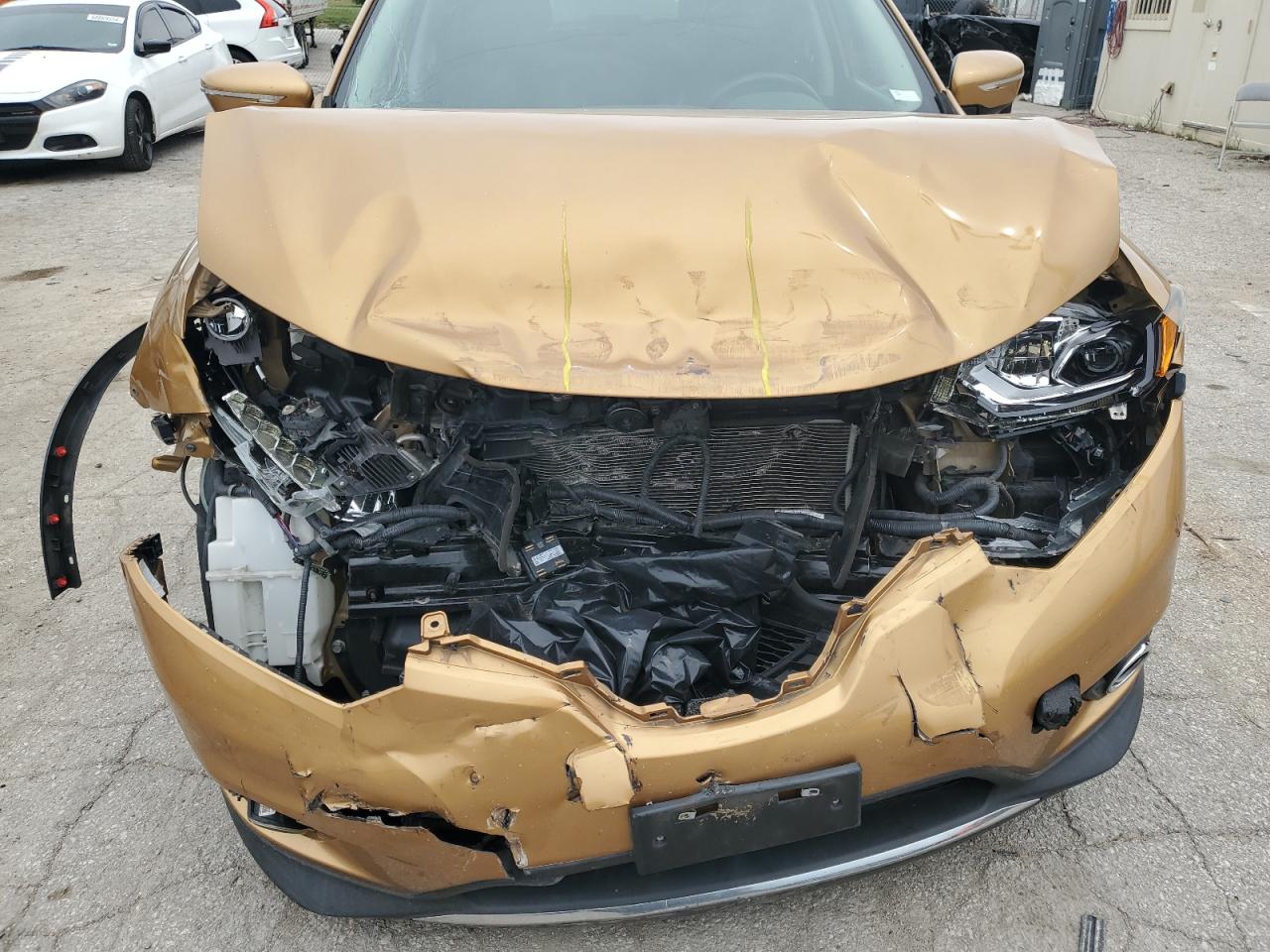 2015 Nissan Rogue S VIN: 5N1AT2MV9FC750447 Lot: 61191374