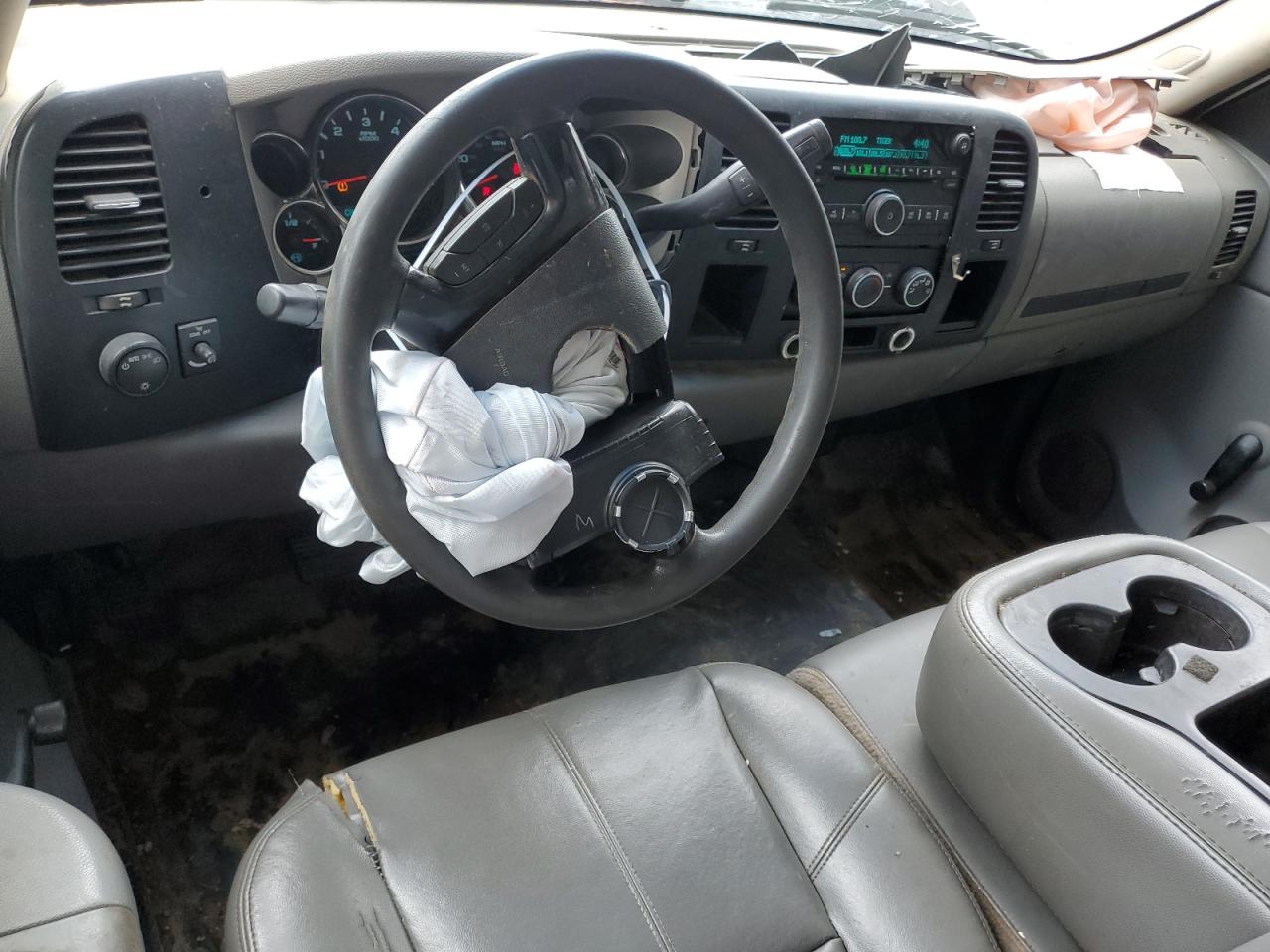 2009 Chevrolet Silverado C2500 Heavy Duty VIN: 1GCHC49K99E104900 Lot: 62607304