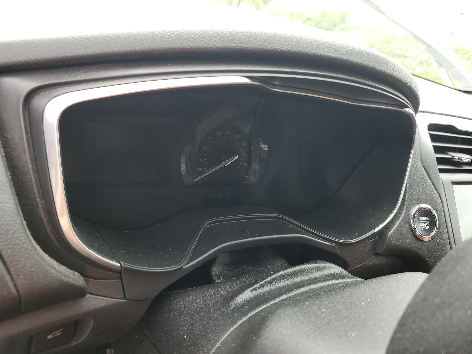 3FA6P0SU2KR185179 2019 Ford Fusion Titanium