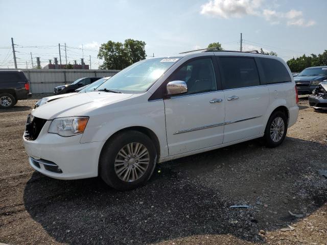 2016 Chrysler Town & Country Touring L