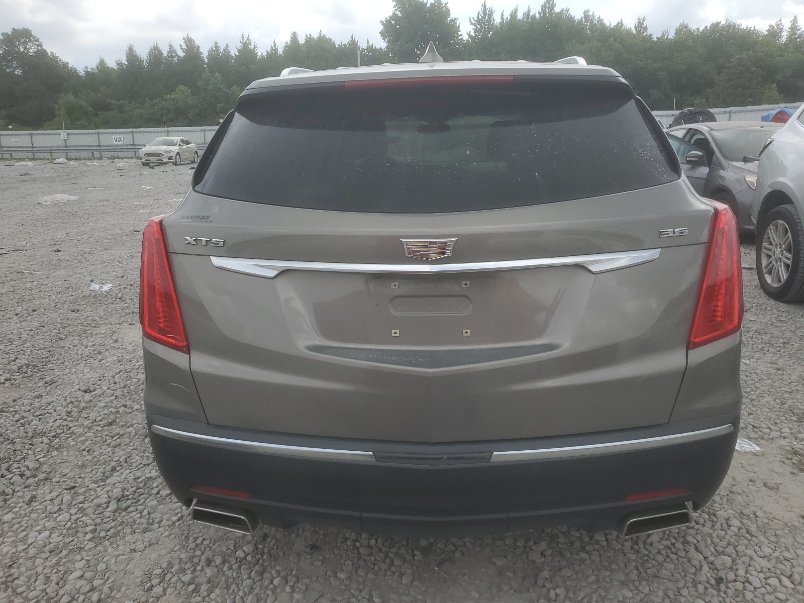 1GYKNCRS9KZ147703 2019 Cadillac Xt5 Luxury