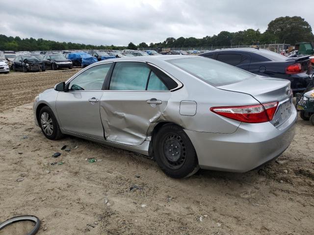  TOYOTA CAMRY 2017 Сріблястий