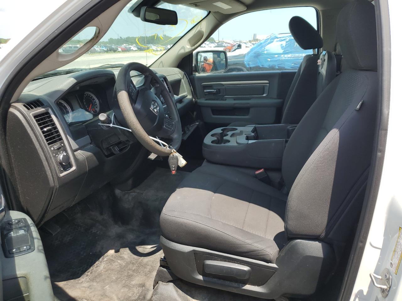 2019 Ram 1500 Classic Tradesman VIN: 3C6JR6DT5KG546820 Lot: 64453934