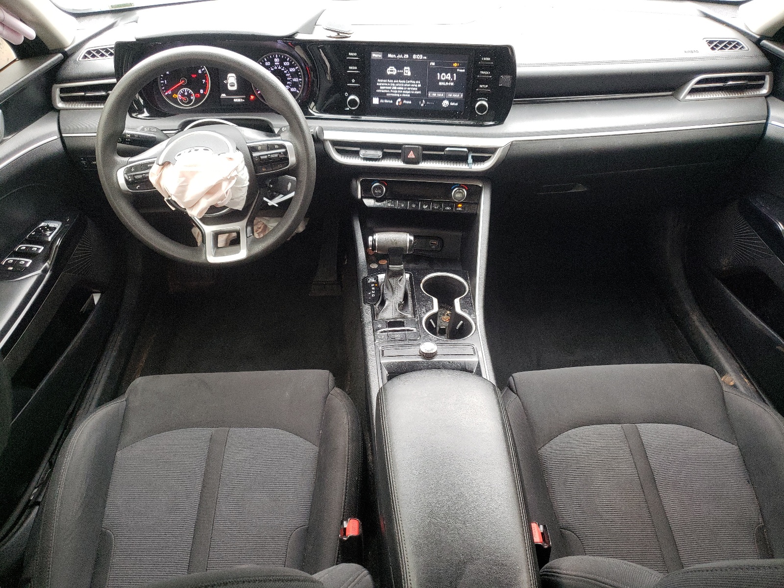 5XXG24J20MG011049 2021 Kia K5 Lx