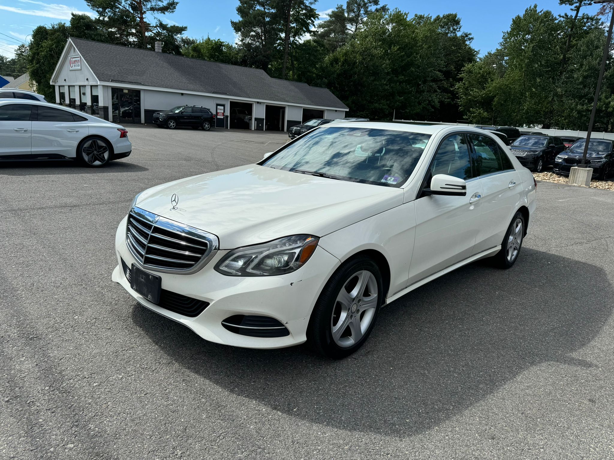 2015 Mercedes-Benz E 350 4Matic vin: WDDHF8JB9FB138445