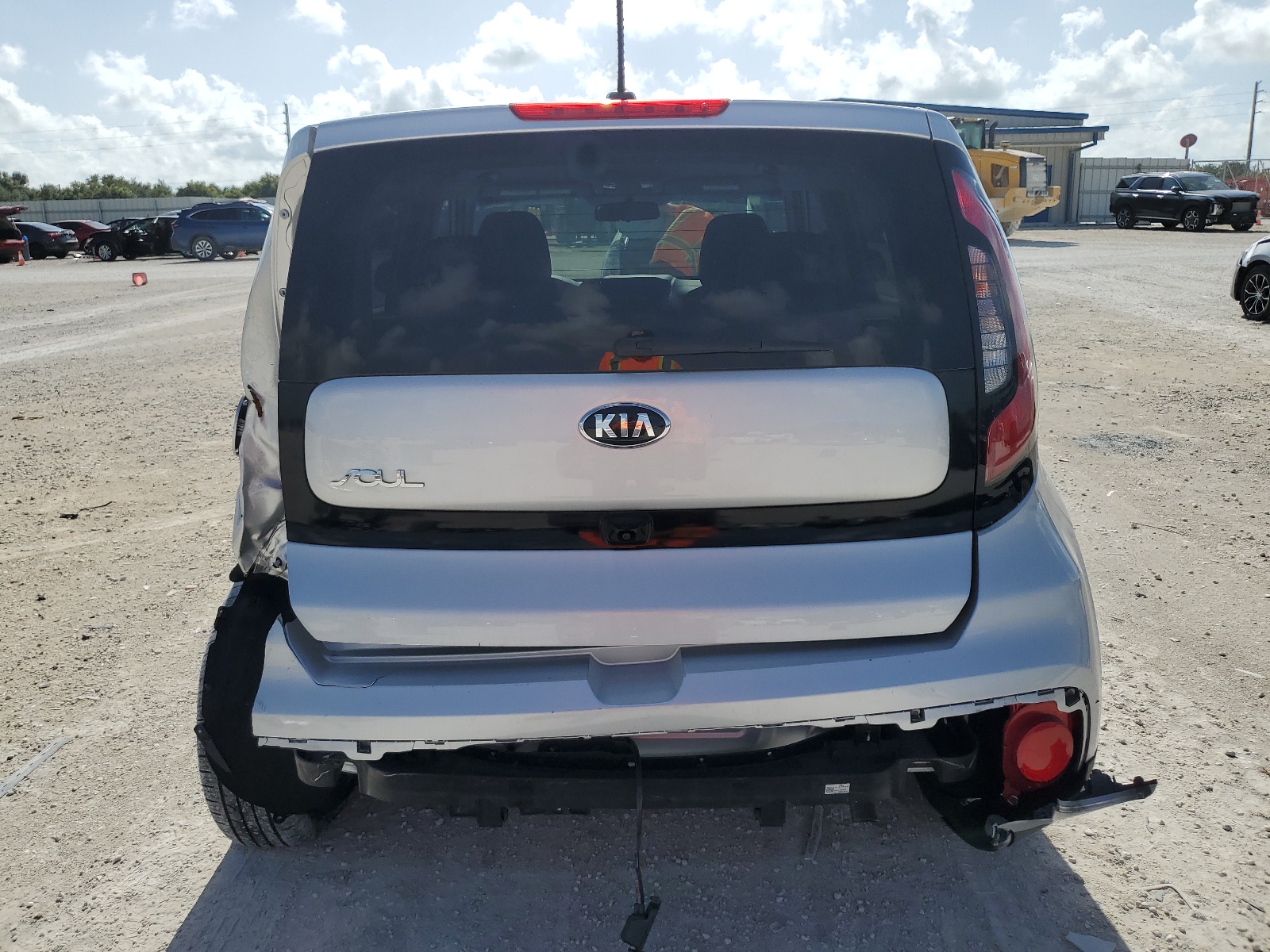 KNDJP3A50H7501775 2017 Kia Soul +
